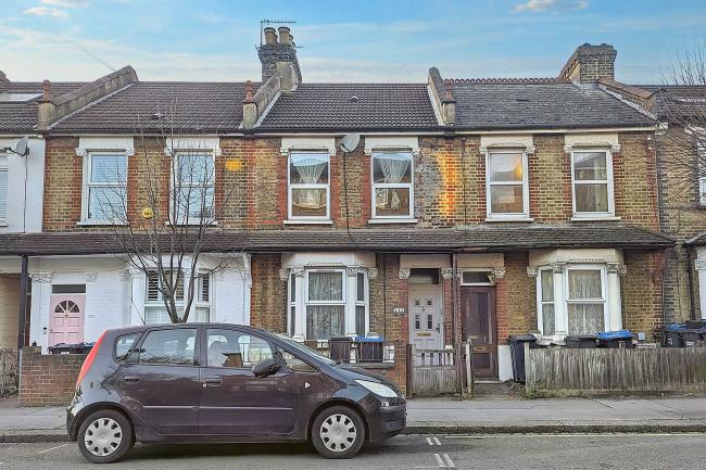 253 Sydenham Road, Croydon, CR0 2ET 10