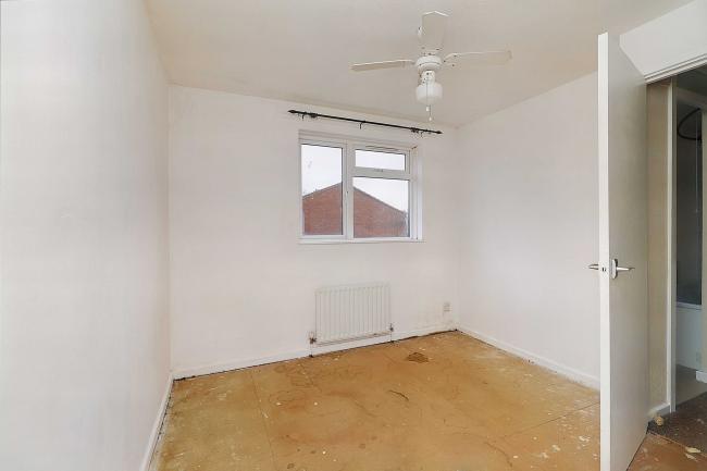 12 De Lisle Close, Hilsea, Portsmouth, PO2 0UZ 4