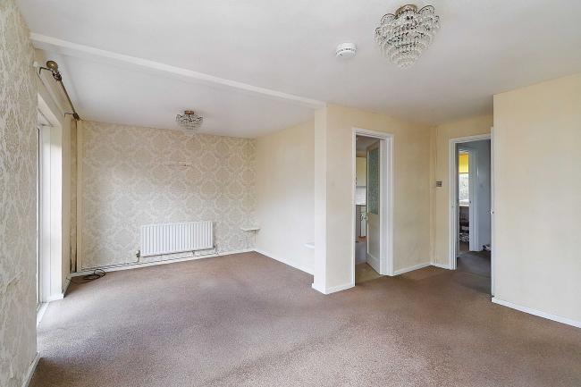 12 De Lisle Close, Hilsea, Portsmouth, PO2 0UZ 4