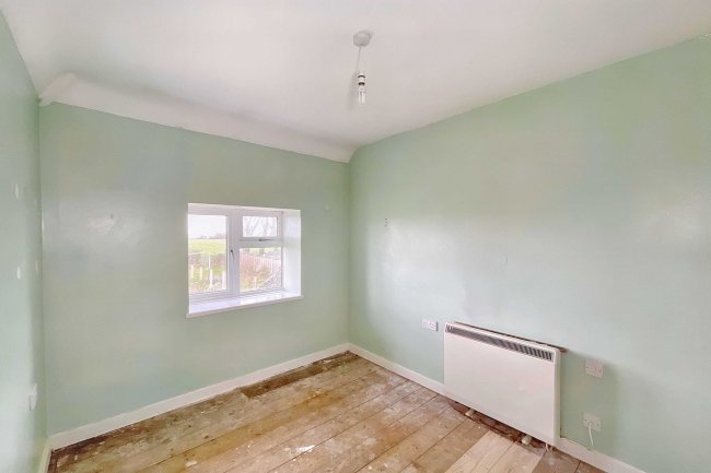 8 Yeovil Road, Tintinhull, Yeovil, Somerset, BA22 8QL 10