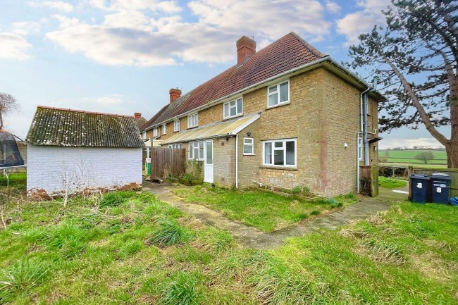 8 Yeovil Road, Tintinhull, Yeovil, Somerset, BA22 8QL 10