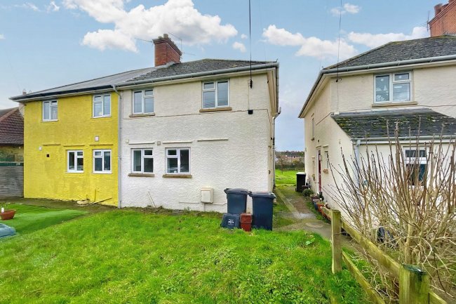 21 Church Street, Merriott, Somerset, TA16 5PT 3