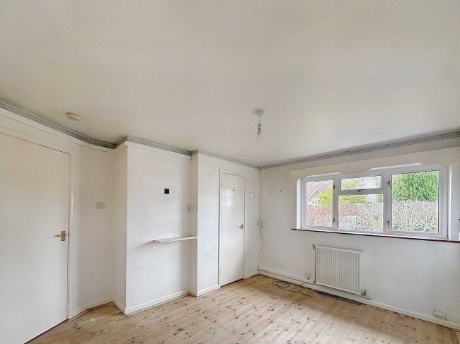 22 Beech Lane, Grayshott, Hindhead, GU26 6LT 10