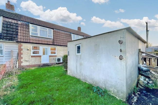 18 West Street, Templecombe, Somerset, BA8 0LG 6