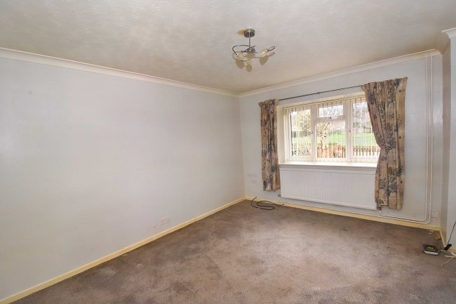 35 Coniston Road, Bordon, GU35 0NP 1