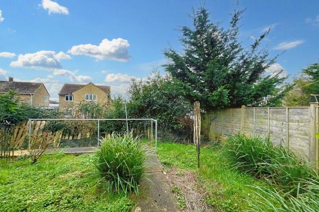 2 Eastfield Close, Martock, Somerset, TA12 6NJ 7