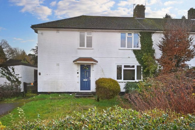 3 Gunns Farm, Liphook, Hampshire, GU30 7HL 6
