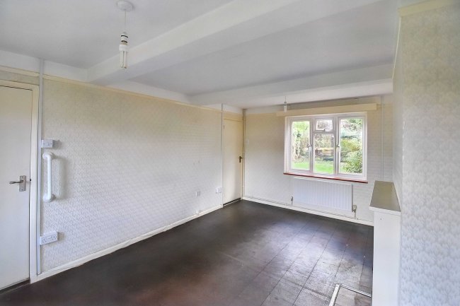 3 Gunns Farm, Liphook, Hampshire, GU30 7HL 6