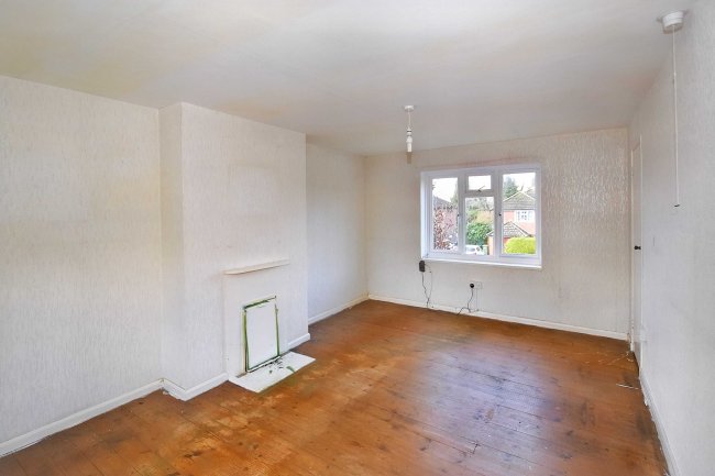 3 Gunns Farm, Liphook, Hampshire, GU30 7HL 6