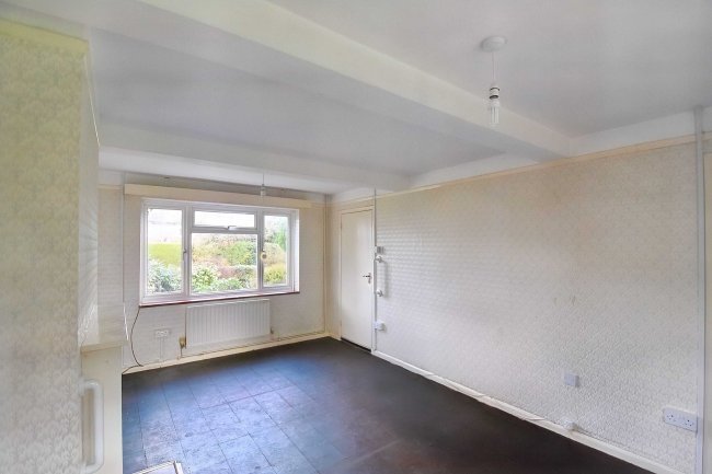 3 Gunns Farm, Liphook, Hampshire, GU30 7HL 6