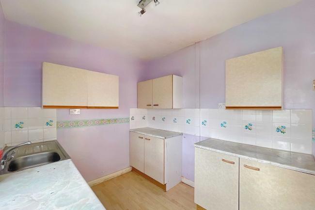 51 Newclose Terrace, Stoke Sub Hamdon, Somerset, TA14 6QH 8