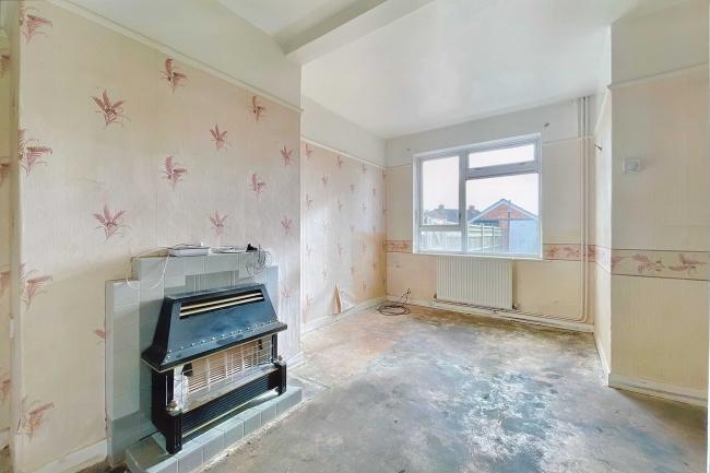 51 Newclose Terrace, Stoke Sub Hamdon, Somerset, TA14 6QH 8