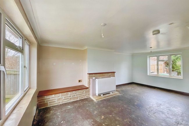 10 Poplars Close, Yeovil Marsh, Yeovil, Somerset BA21 3QW 7