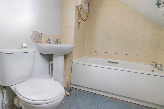 1 Hedworth Lane, Boldon Colliery, NE35 9HS 5