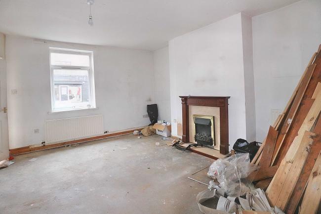 1 Hedworth Lane, Boldon Colliery, NE35 9HS 5