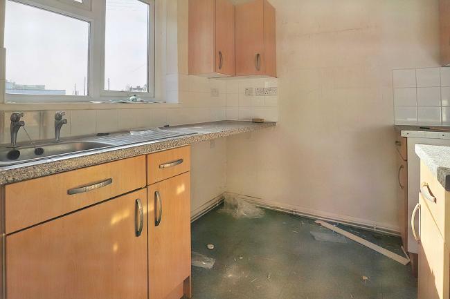 1 Hedworth Lane, Boldon Colliery, NE35 9HS 5