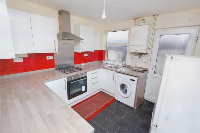 64 Constitution Road, Chatham, Kent, ME5 7DW 2