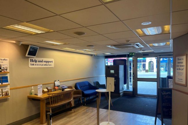 404 Bitterne Road Precinct, Southampton, SO18 1DD 1