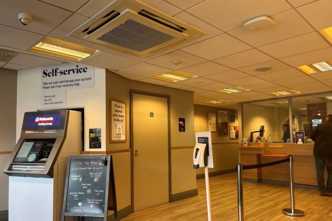 404 Bitterne Road Precinct, Southampton, SO18 1DD 1