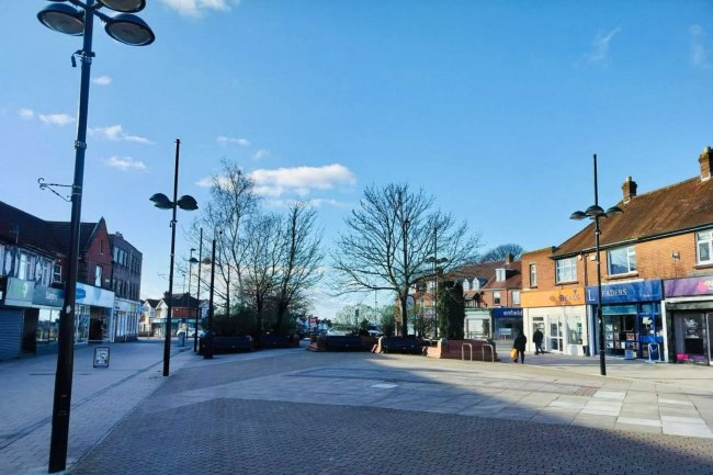404 Bitterne Road Precinct, Southampton, SO18 1DD 1