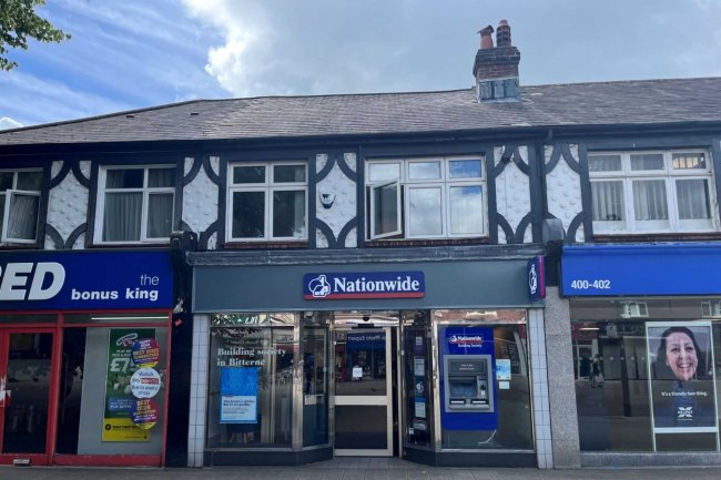 404 Bitterne Road Precinct, Southampton, SO18 1DD 1