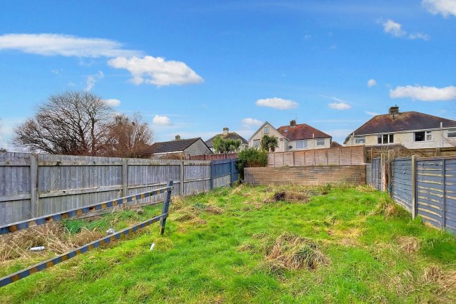 123 Marl Close, Yeovil, Somerset, BA21 3NF 1