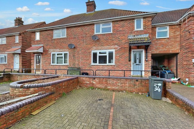 123 Marl Close, Yeovil, Somerset, BA21 3NF 1