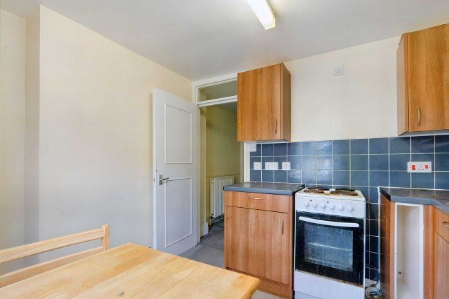 Top Floor Flat, 32 Fordingley Road, Maida Vale, London, W9 3HF 8
