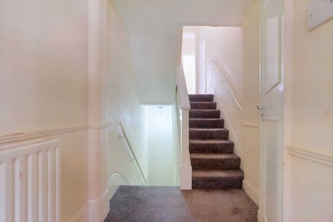 Top Floor Flat, 32 Fordingley Road, Maida Vale, London, W9 3HF 8