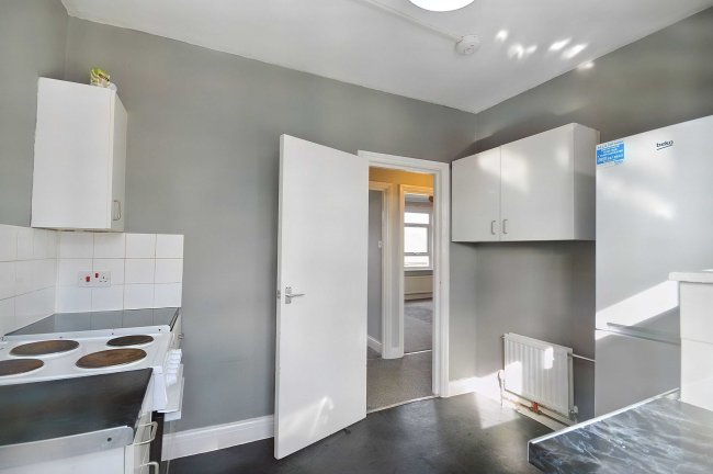 Second Floor Flat,  250 Kilburn Lane, Maida Vale, London, W10 4BA 9