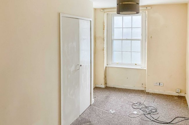 42 Queen Street, Whitehaven, Cumbria, CA28 7QD 53