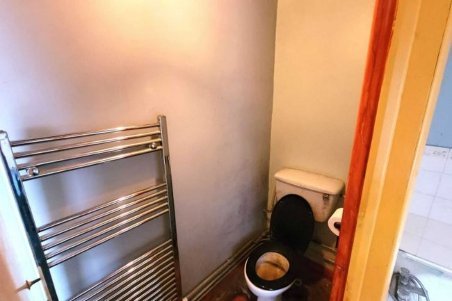 37 Chapel Hill, Reading, RG31 5BT 2