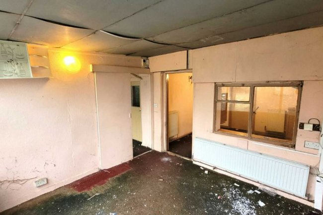 37 Chapel Hill, Reading, RG31 5BT 2