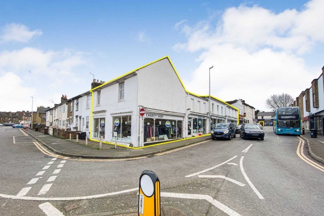 1-5 King Street Gillingham, Kent, ME7 1DA 4