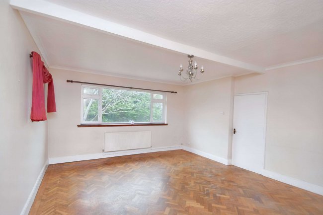 Pen-Y-Daith, 56 Bronwydd Road, Carmarthen, SA31 2AN 5