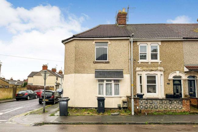 134 & 134a Morrison Street, Swindon SN2 2HD 2