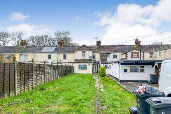 147 & 147a Faringdon Road, Swindon SN1 5DL 3