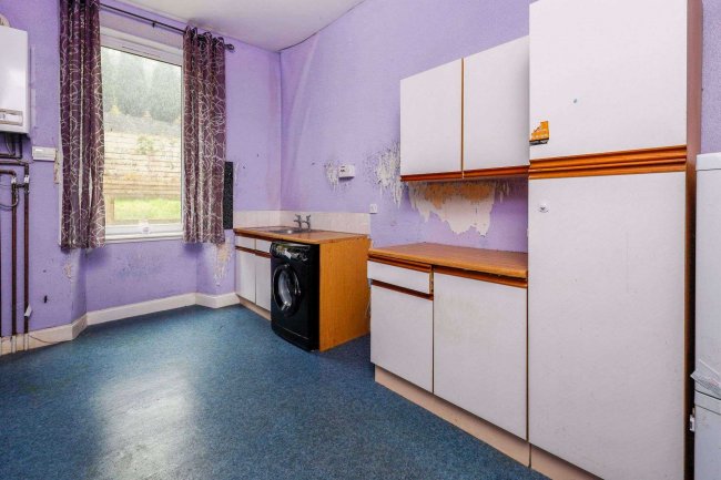 15 Glen Avenue (FFF), Port Glasgow, Scotland, PA14 5AA 10