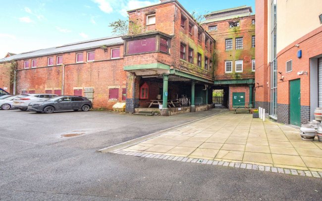 Former Mansfield Brewery, Littleworth, Mansfield & Chadburn House, Weighbridge Road, Mansfield NG18 1AH 10