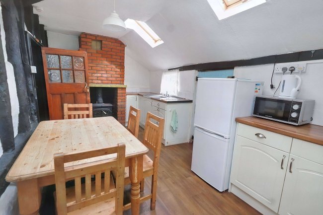 Hill Cottage, London Road, Hastingwood, Harlow, CM17 9NG 3