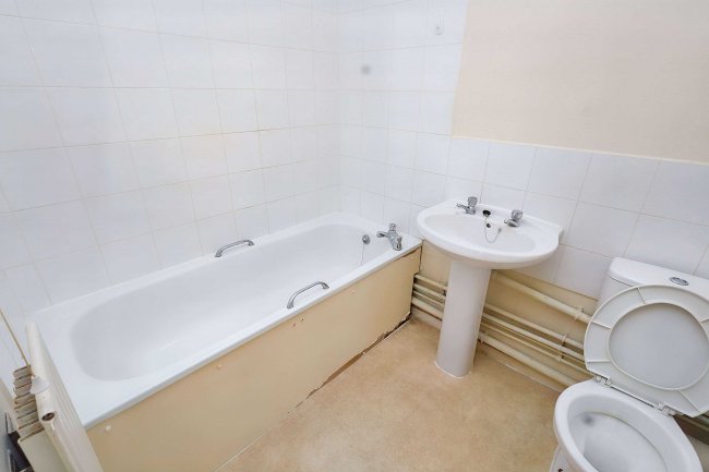 58 Mandela Close, Willesden, London, NW10 8BG 10