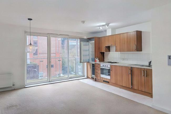 Flat 58 Longitude Apartments, 7 Addiscombe Grove, Croydon, Surrey, CR0 5BS 9