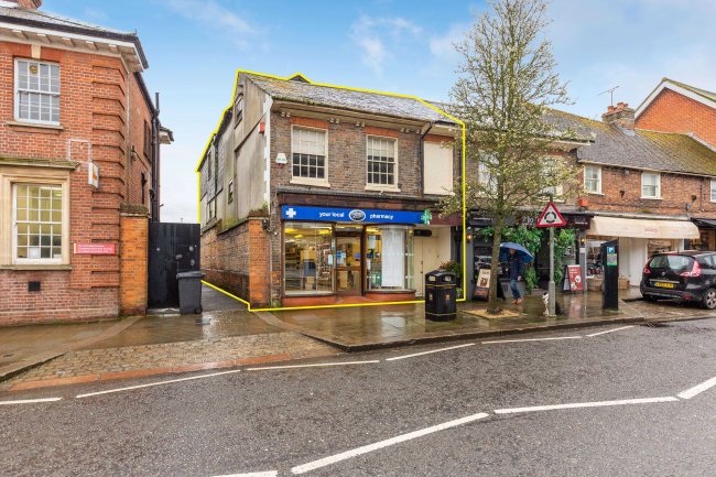 125 High street, Hungerford Berkshire, RG17 0DL 1