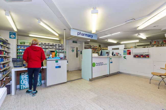 125 High street, Hungerford Berkshire, RG17 0DL 1