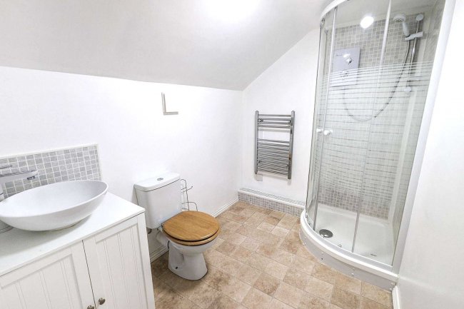 Brookland House, Wallingford Road, Kingsbridge TQ7 1NF 7