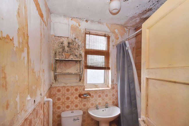 40 Meredith Road, Coventry, West Midlands, CV2 5JJ 10