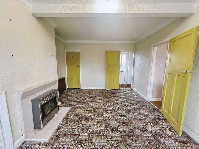 25 Thornton Street, Sutton-in-Ashfield, NG17 5DT 3