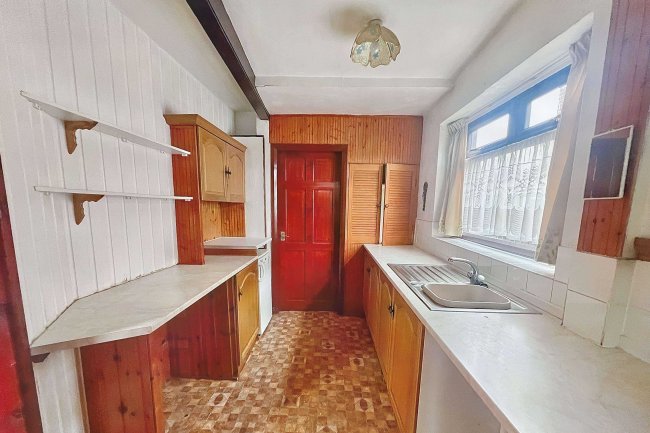 13 Warsop Lane, Rainworth, Mansfield, NG21 0AG 6