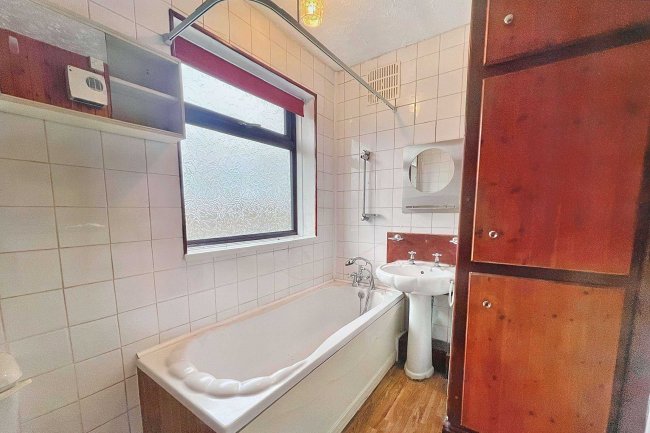 13 Warsop Lane, Rainworth, Mansfield, NG21 0AG 6