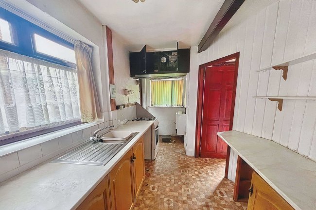 13 Warsop Lane, Rainworth, Mansfield, NG21 0AG 6